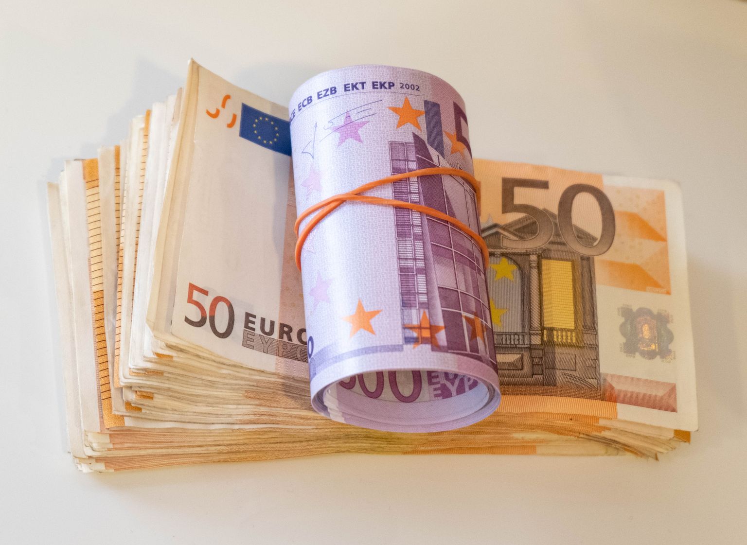 Türi vallal tuleb ühele kodutoetuse taotlejale 8000 euro suurune toetus välja maksta.