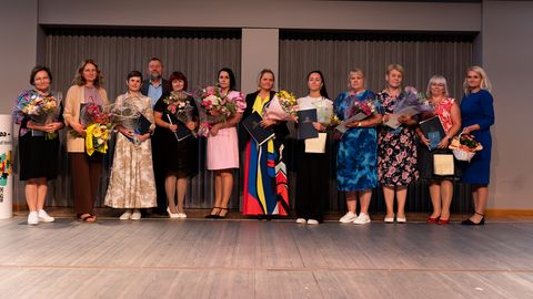 Lääne-Virumaa tunnustas aasta haridustöötajaid