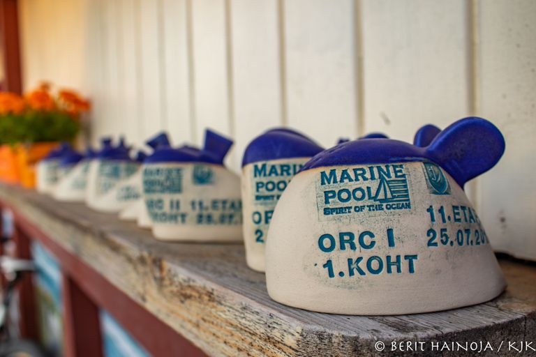 Marinepool - Kalevi Jahtklubi kolmapäevaregati lustakad keraamilised auhinnad