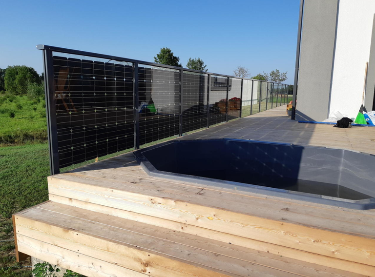 Esimene Innore Solar päikese­paneelidega rõdupiire Eestis asub Tartumaal.