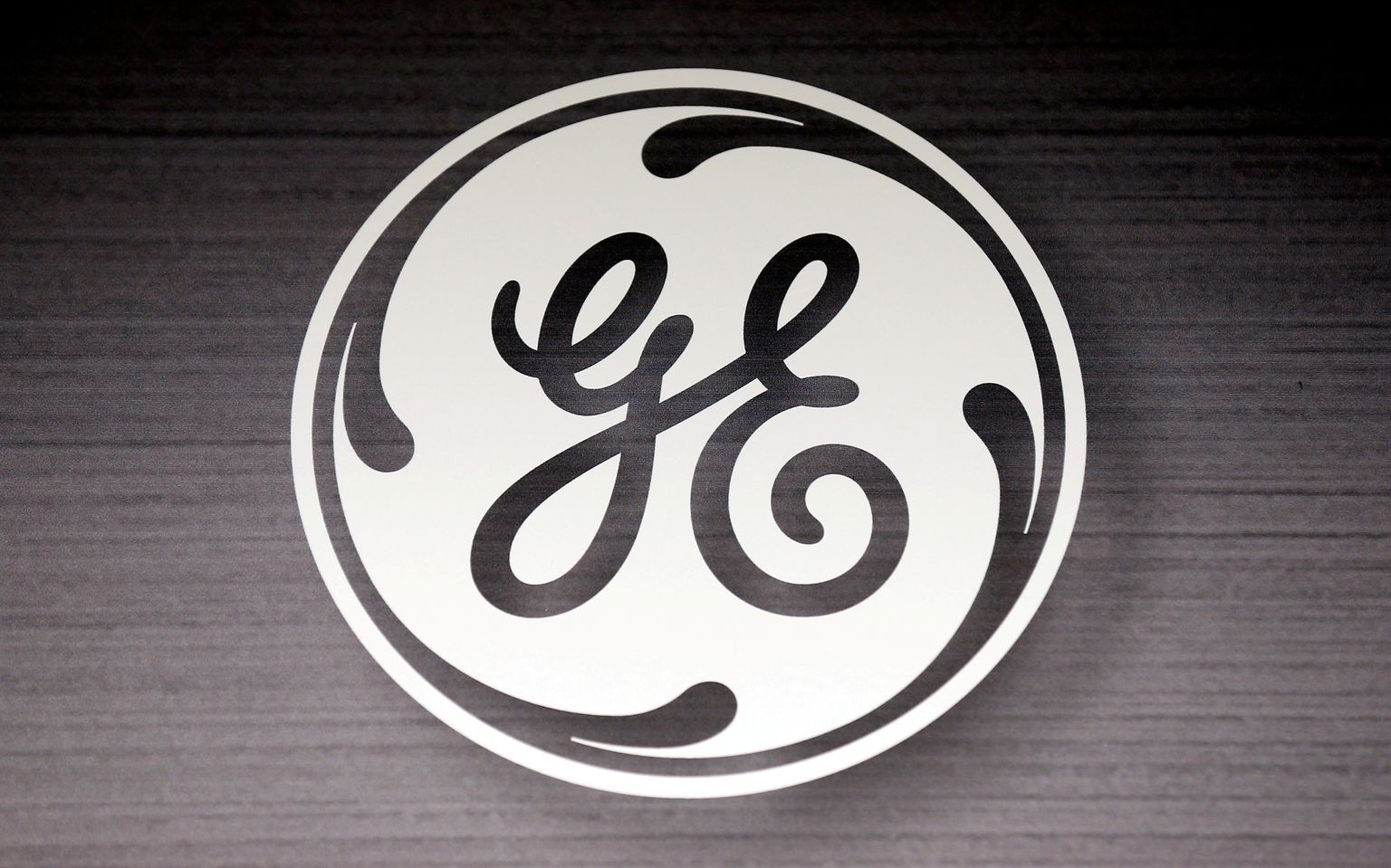 General Electricu logo.