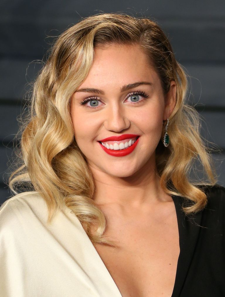 Miley Cyrus märtsis 2018 Vanity Fairi Oscari peol