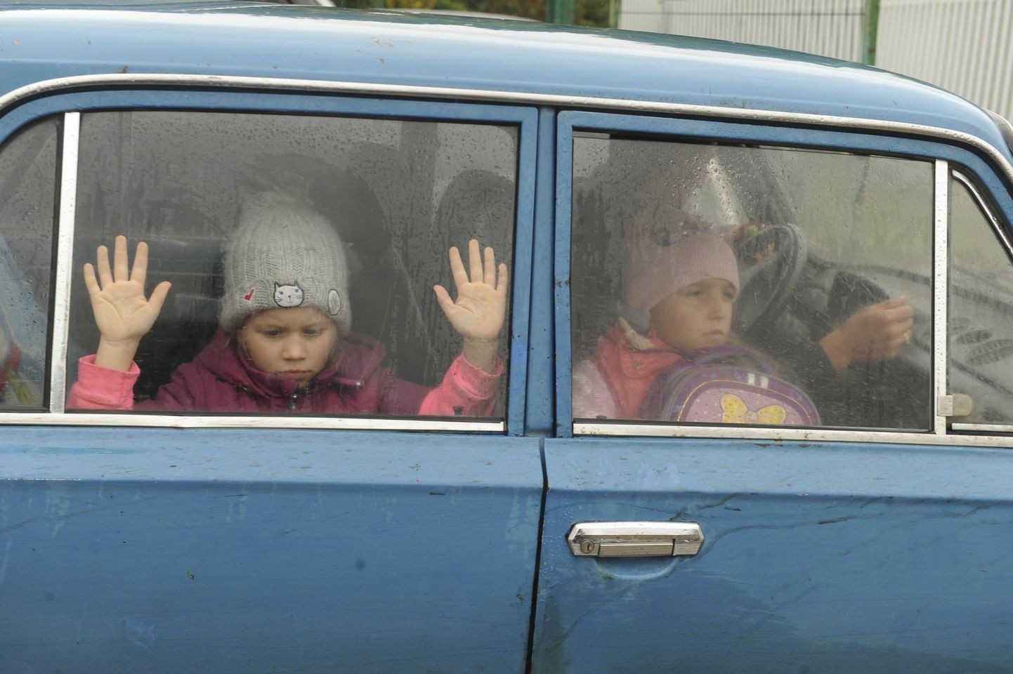 Люди, бежавшие из Украины из районов Харькова.