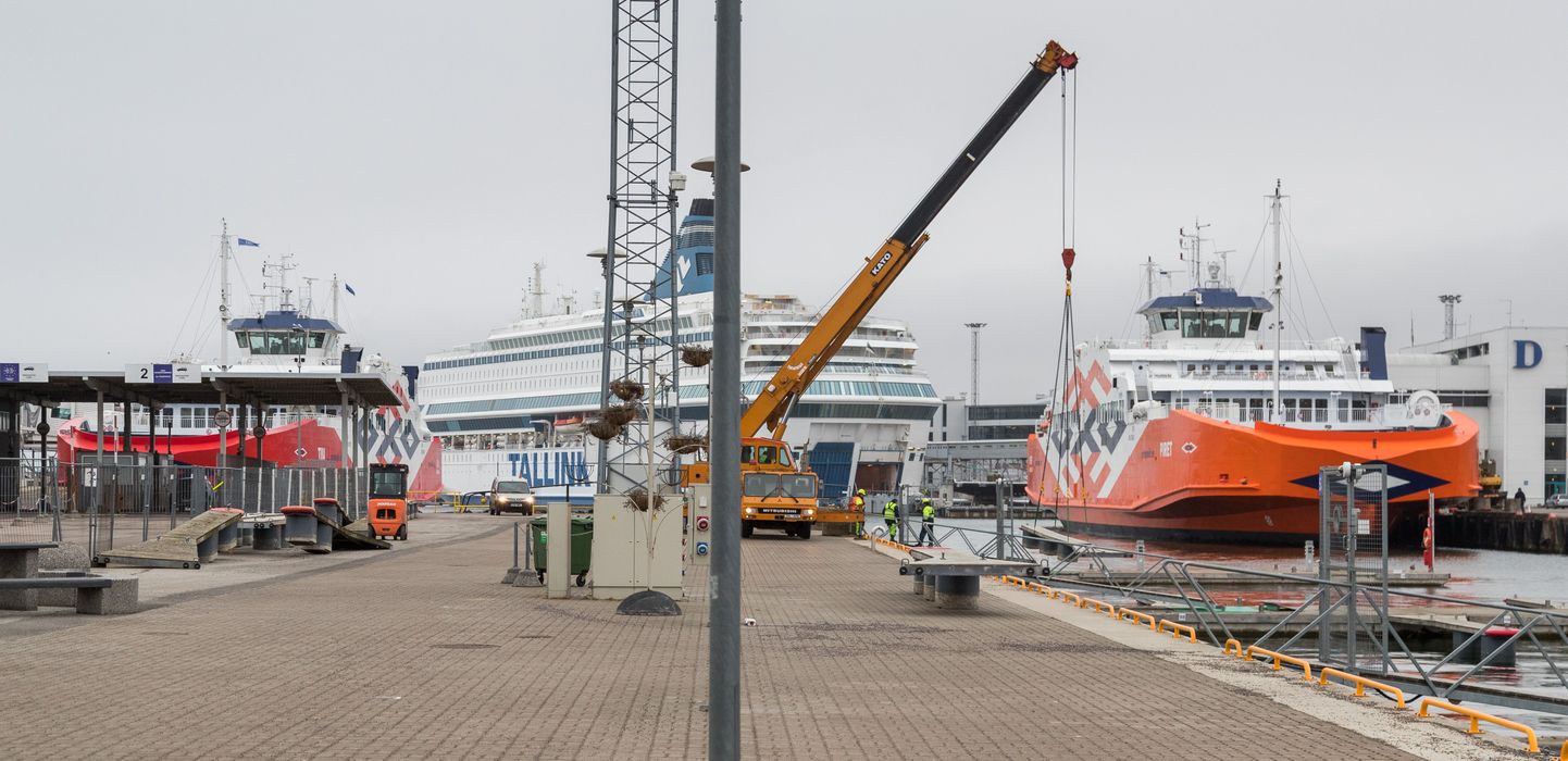 Parvlaev Piret saabus Tallinna Vanasadamasse