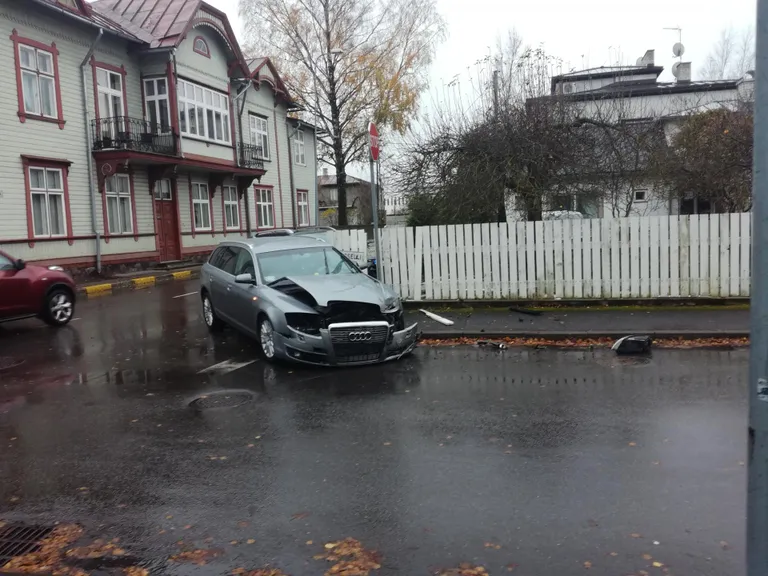 Juhtumiga tegeleb edasi liikluskindlustus.