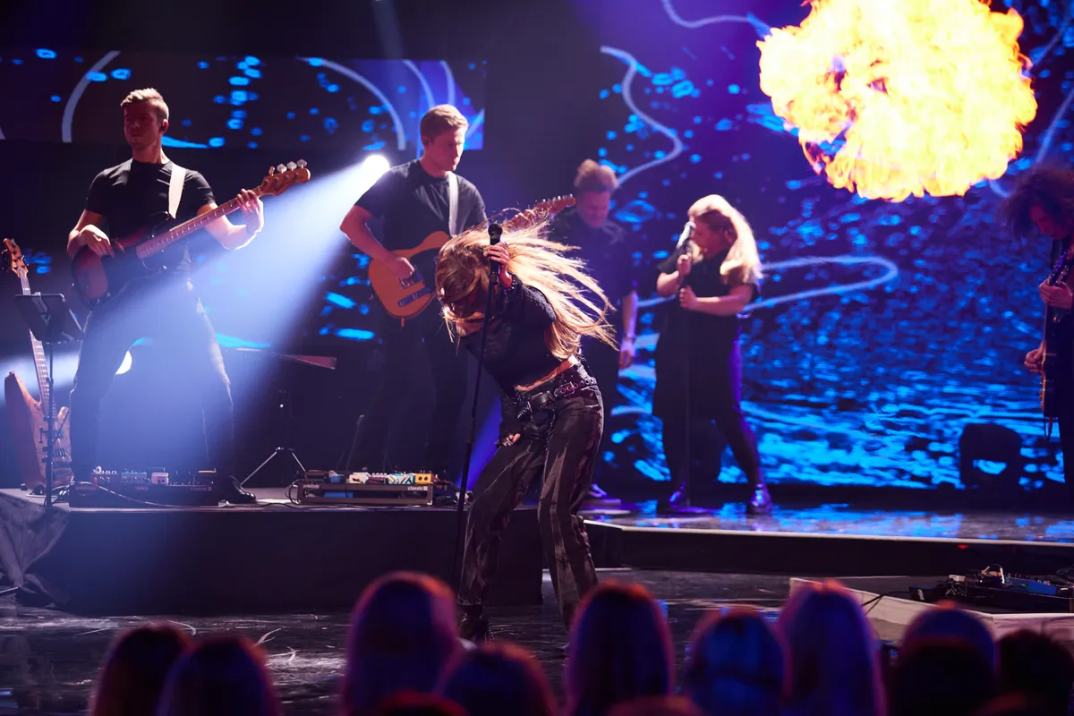 Alika Milova, «Tähtede täht» Hard Rock.
