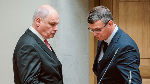 Narva võimuvõitlus teravneb: vastutulijas kuriteokaebused
