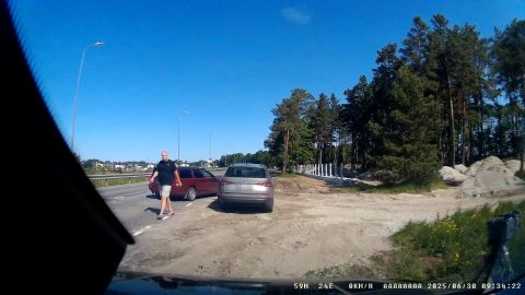 Kiiruskaamera blokeerimise eest trahvi saanud mees seljatas kohtus politsei