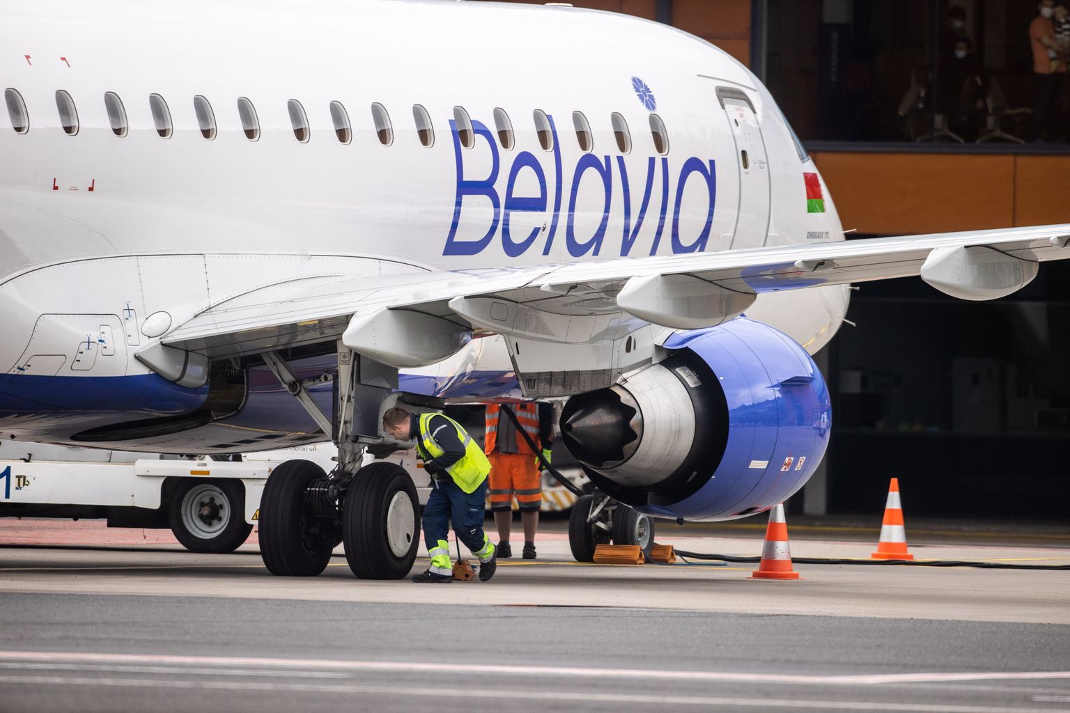 Belavia lennuk maandus Tallinnas.