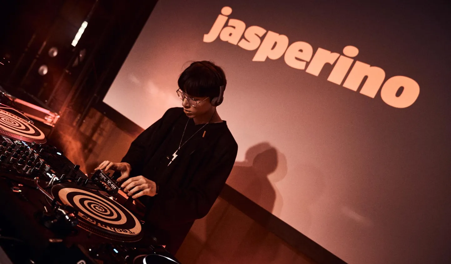 Jasperino.