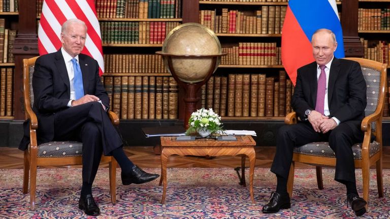 Байден и Путин в последний раз проводили переговоры в июне этого года - они прошли в очной форме в Женеве