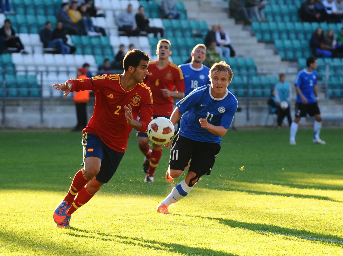 Eesti U21 koondis Hispaania eakaaslastega  heitlemas.