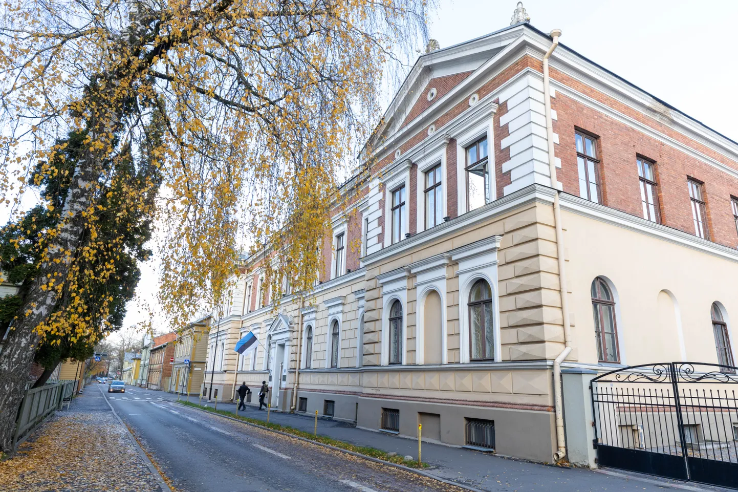 Riigi Kinnisvara AS pani hiljuti riigile kuuluva Veski 32 hoone 1 590 000-eurose alghinnaga enampakkumisele.