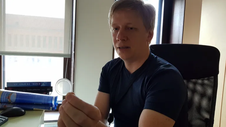Sven Lange ja nutikile prototüüp