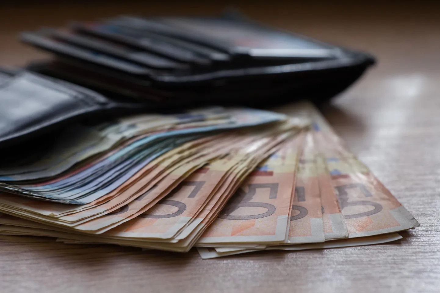 Tulumaksu laekumise vähenemine seab omavalitsused raskesse olukorda.