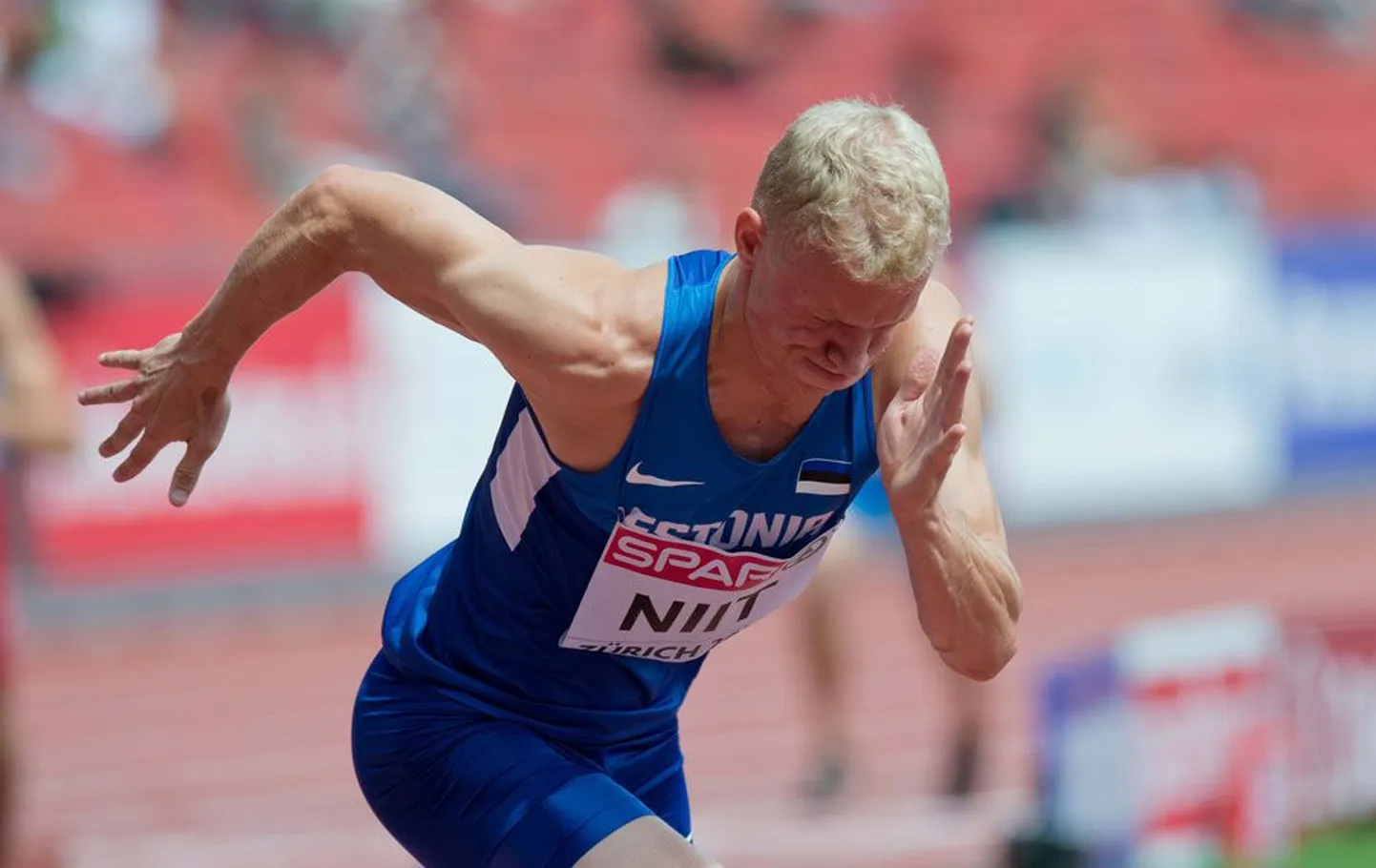 Марек Нийт, установив в квалификации ЧЕ рекорд Эстонии (45,74), в финал соревнований на дистанции 400 м не вышел.
