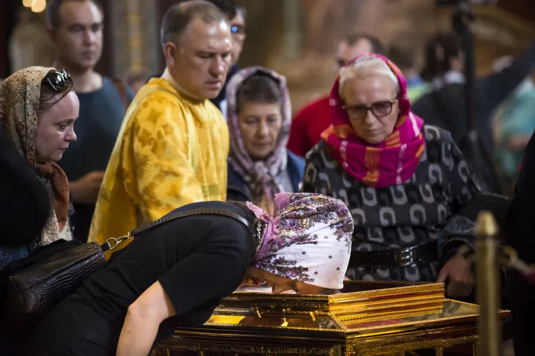 Moskvas saab näha püha imetegija Nikolause säilmeid