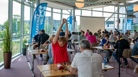 GALERII ⟩ Coop Saaremaa malefestivali välkturniiri võitis Toivo Keinanen