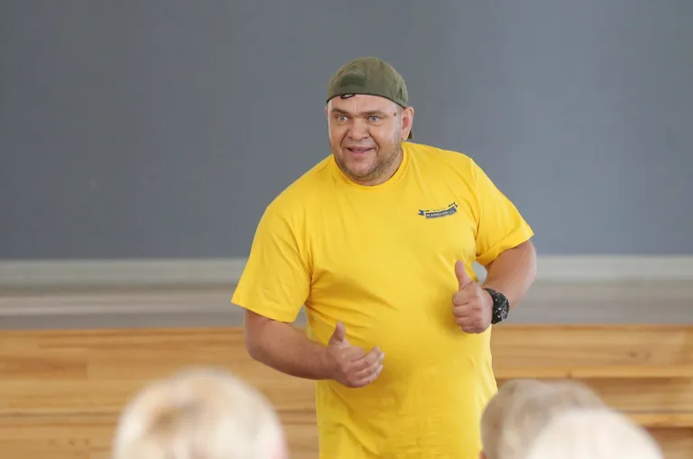 Tiit Veigel avas kahekümnendat korda toimuva Elva klarnetisuve.