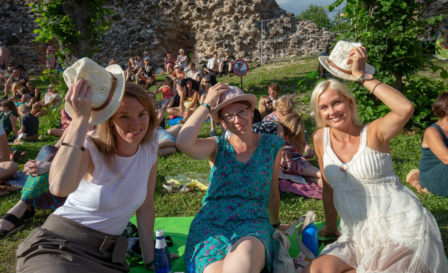 Viljandi pärimusmuusika festivali esimene päev.