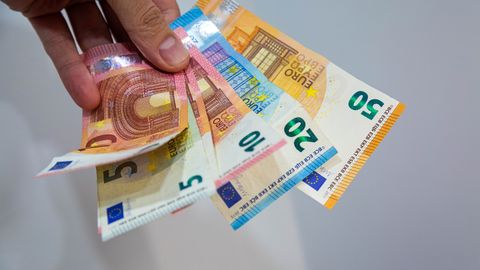 Venemaa kodanikud peitsid piiril raha jope sisse