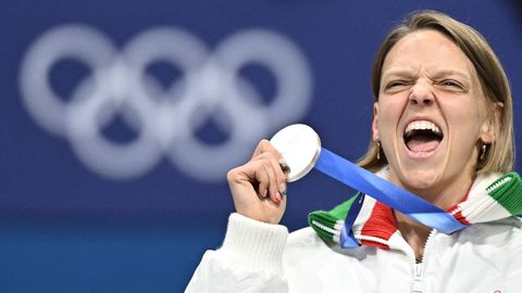 Fontāna izcīna karjerā 13. olimpisko medaļu. Līdz olimpiskajam rekordam vēl pietrūkst