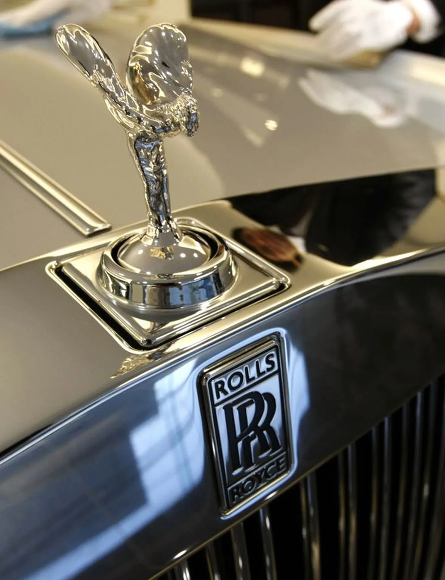 Rolls-Royce.