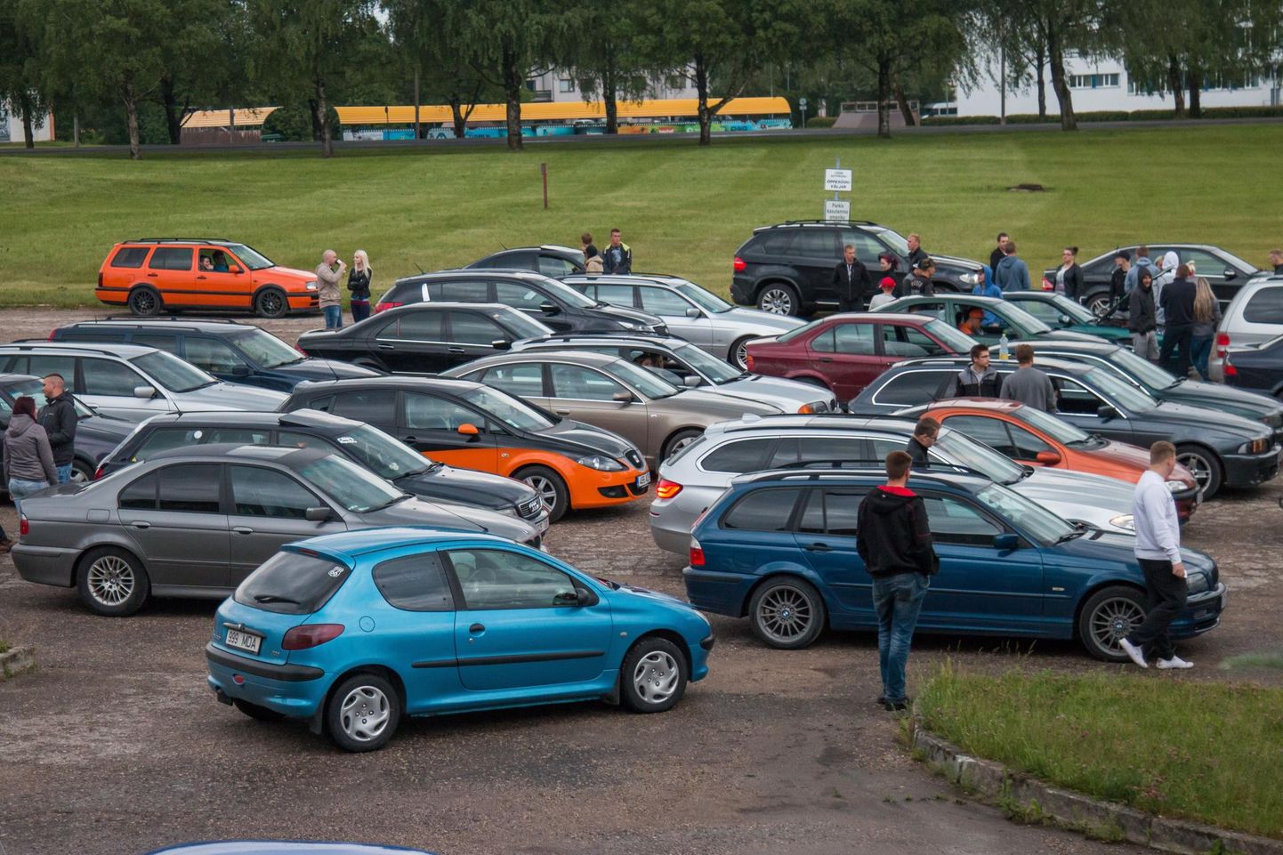 Autot vahetades eelistab suurem osa eestlastest osta kas uue või peaaegu uue sõiduki.