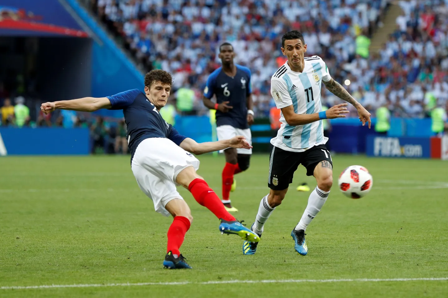Benjamin Pavard löömas turniiri ilusaimat väravat.