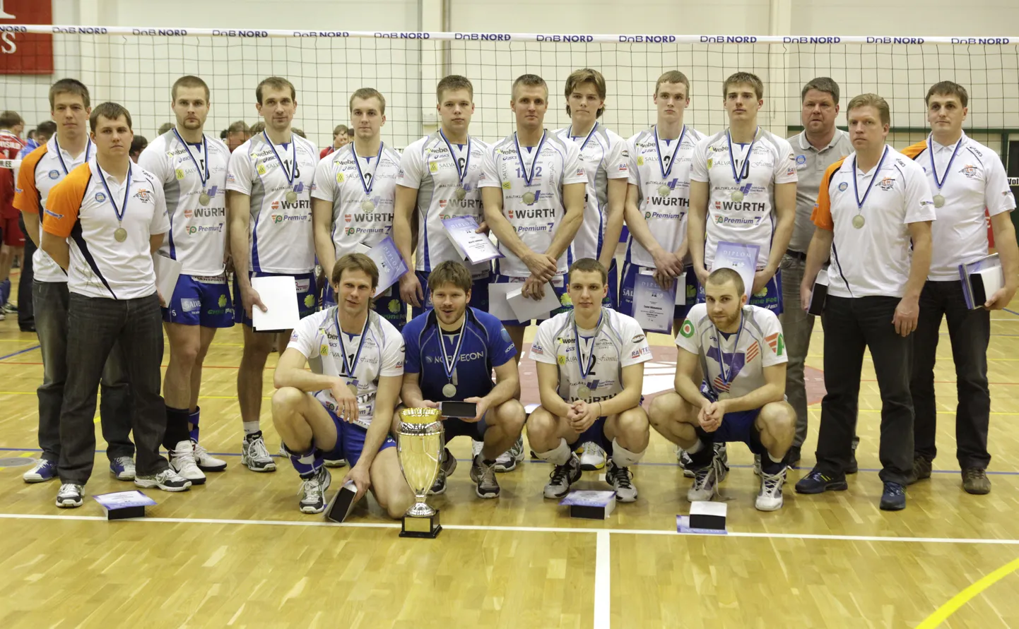 Tartu Pere Leib lõpetas mulluse hooaja Eesti meistrivõistluste hõbedaga. Hõbe tuli ka kontrollturniirilt Pärnus.