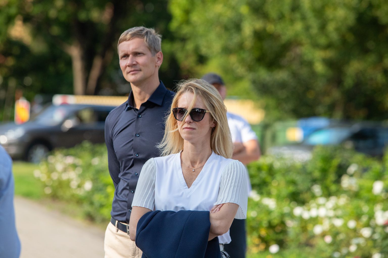 Estonian Prime Minister Kaja Kallas' husband Arvo Hallik announced on Friday that he will sell all shares in Stark Logistics and withdraw from the company.