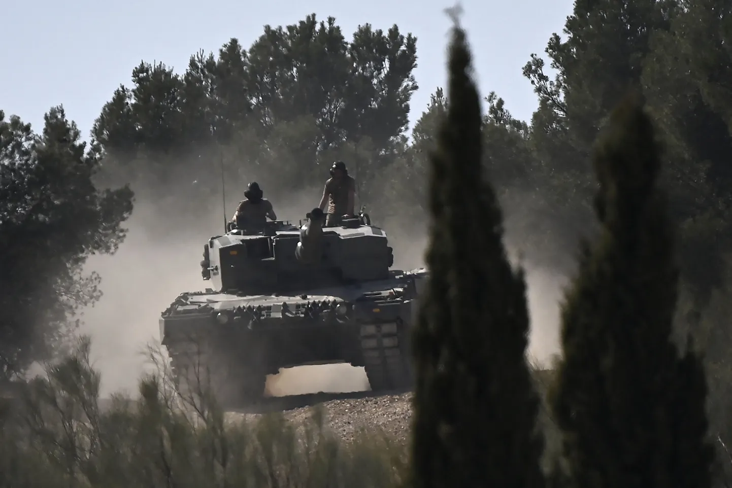 Tanks "Leopard 2"