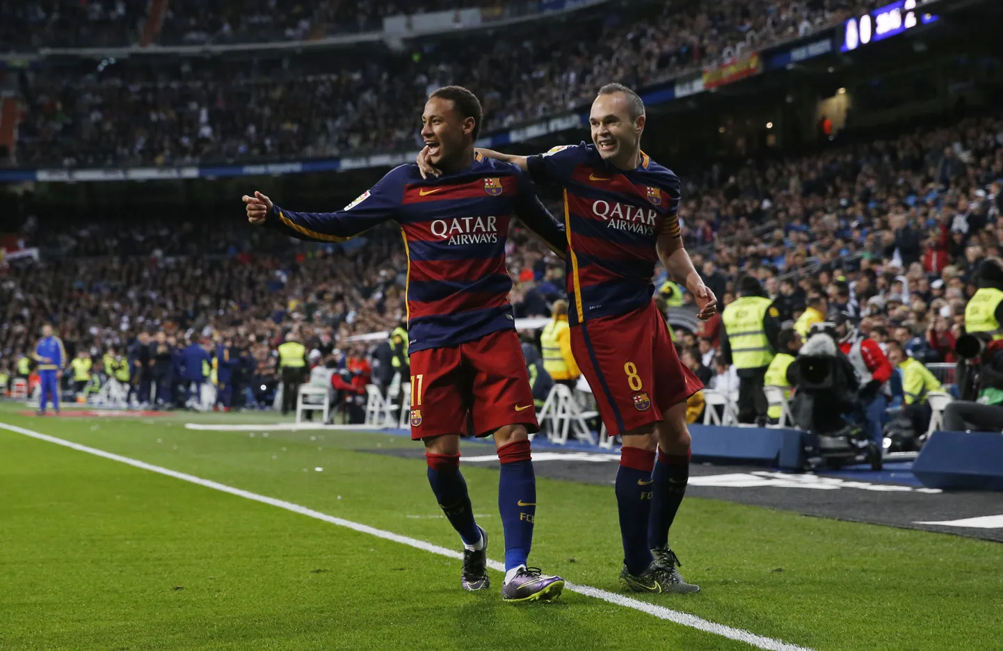 Neymar (vasakul) ja Andres Iniesta said mõlemad Madridi Reali vastu laupäeval värava kirja.
