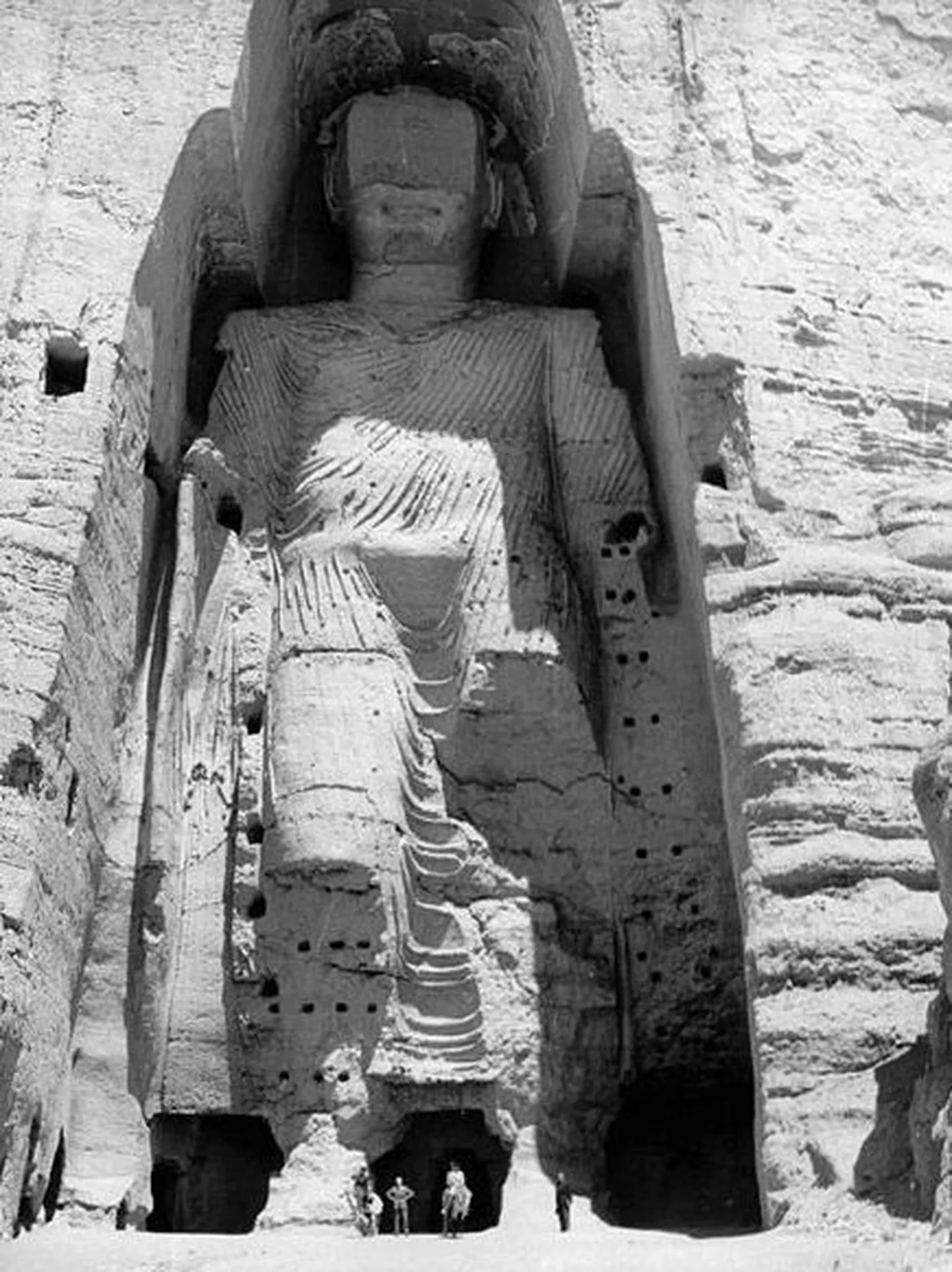 Bamiyani üks buda kujudest enne hävitamist