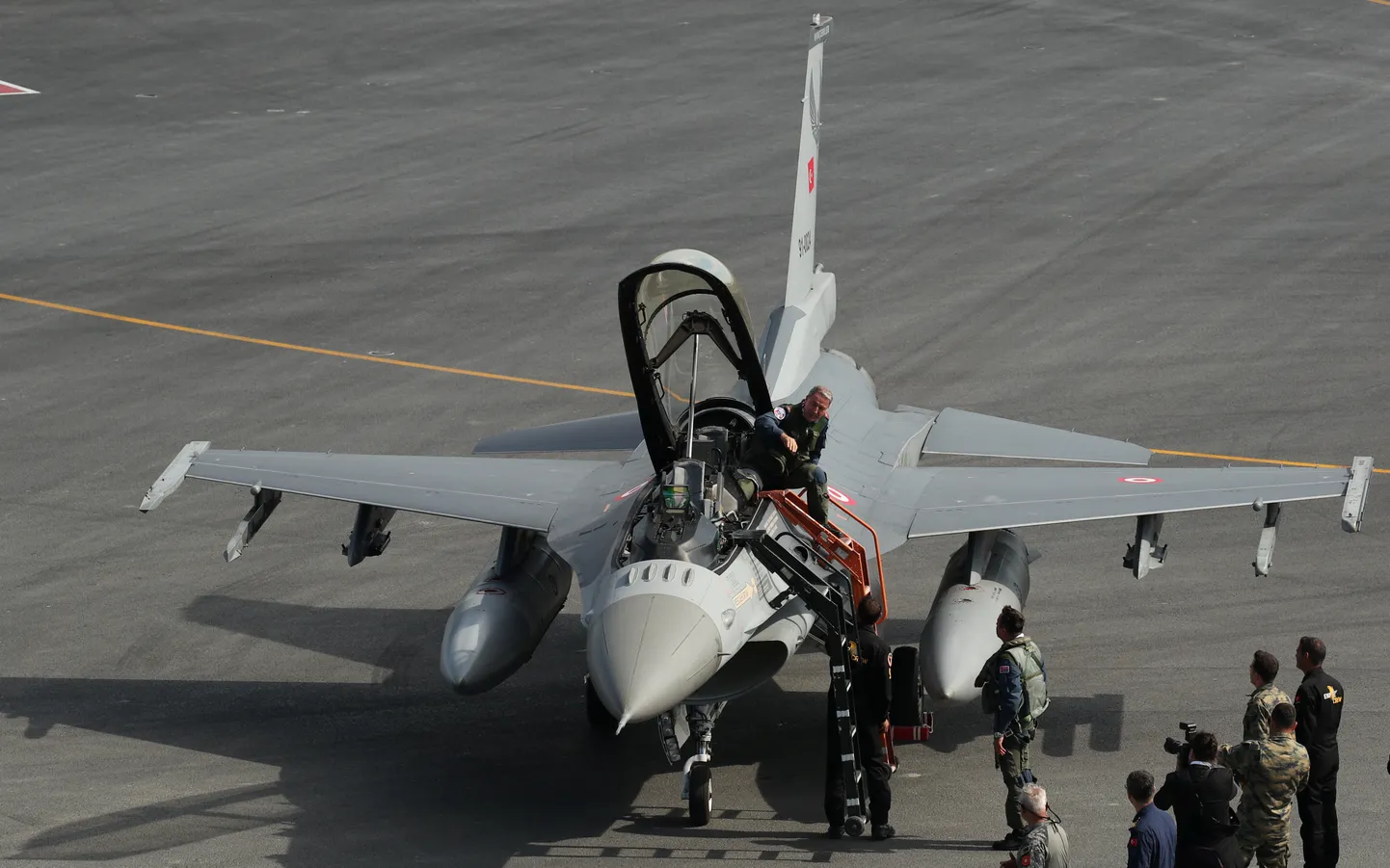 F-16 Stambulā. Ilustratīvs attēls