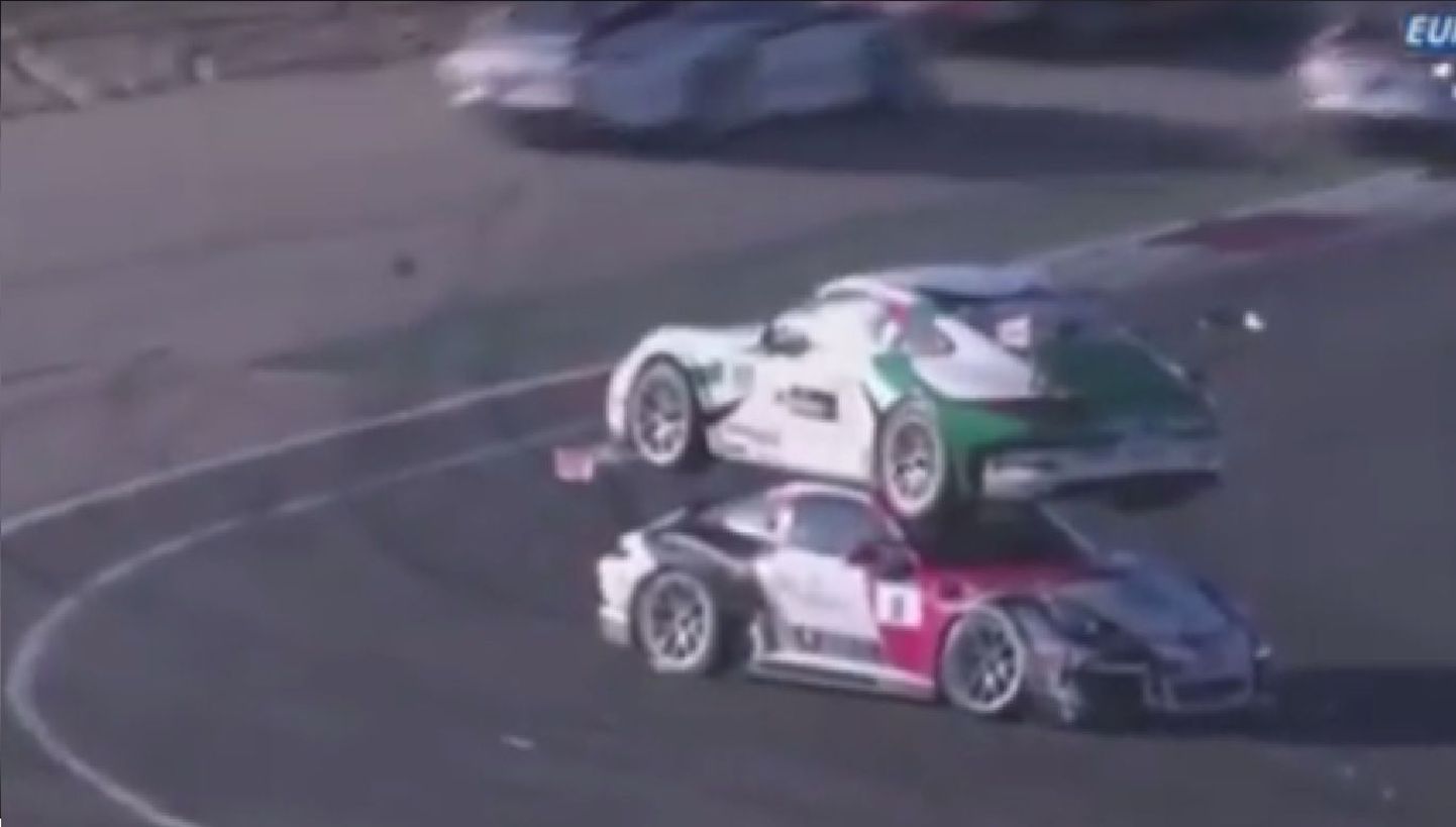 Porschede avarii Navarre ringrajal.
