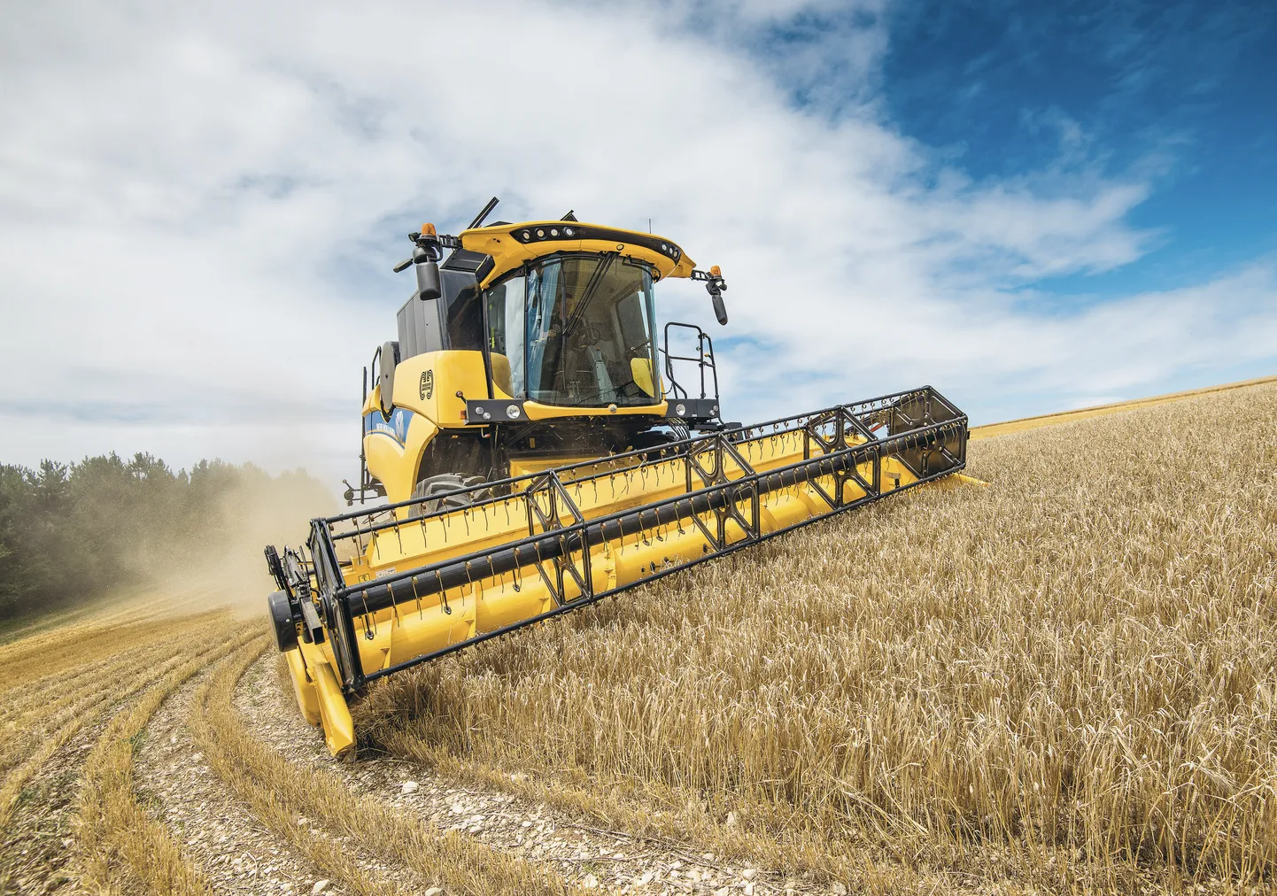 Kolmanda müügitulemuse tegi eelmisel aastal kombainimudel New Holland CX8.90.