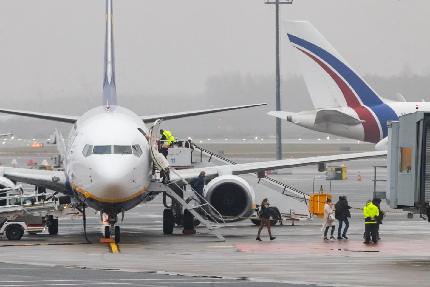 Ryanairi lend Tallinnasse saabumas. Foto on illustratiivne.