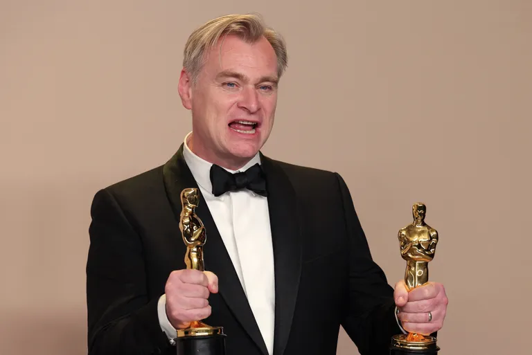 Eluloofilm «Oppenheimer» tõi Nolanile kaks Oscarit. Netflixiga filmimees koostööd teha ei plaani.