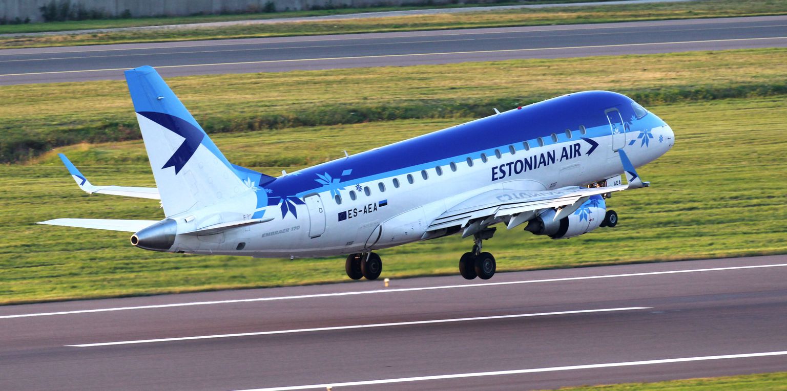 Estonian Airi lennuk Embraer 170.