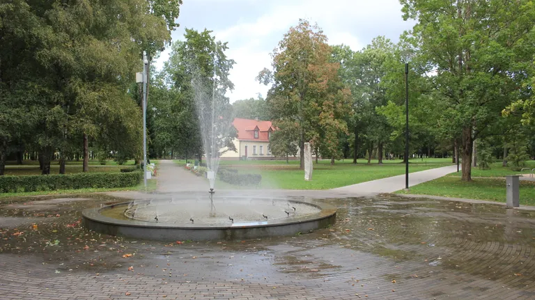 Paide Lembitu pargi purskkaev