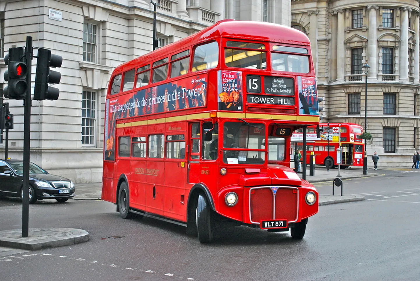 Londoni kahekordne buss.