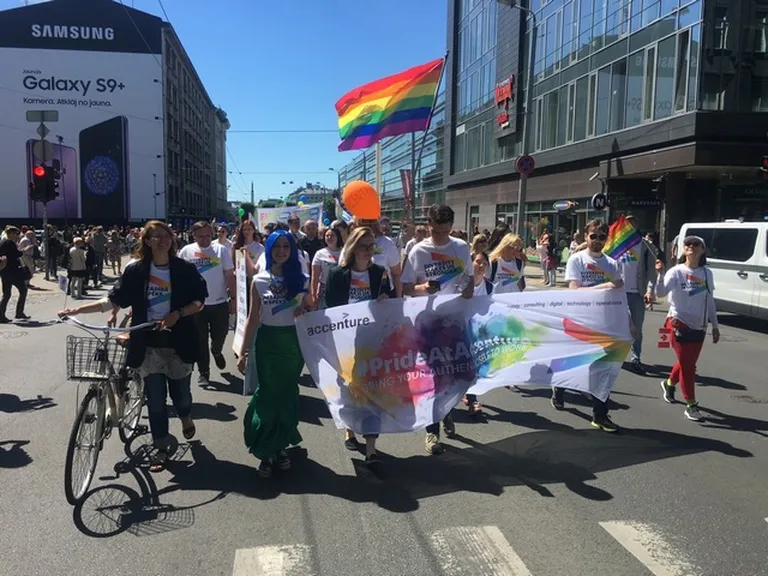 "Baltijas praida" gājiens Brīvības ielā