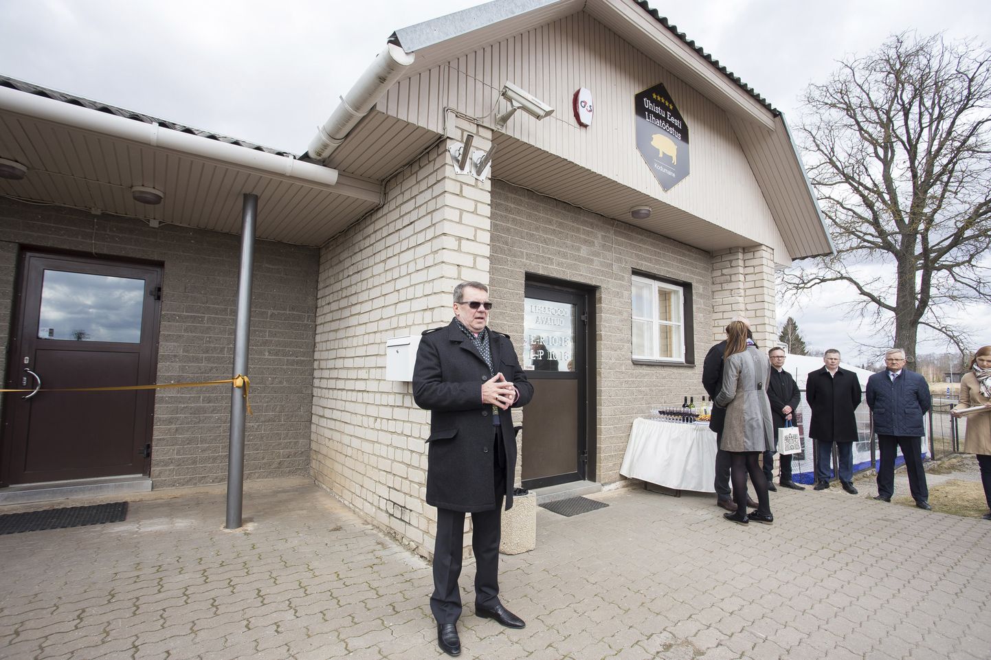 Et paremini konkurentsile vastu panna, avas ühistu Eesti Lihatööstus Urmas Lahe (esiplaanil) juhtimisel mullu aprillis  Põlvamaal Vastse-Kuustes oma lihatööstuse.