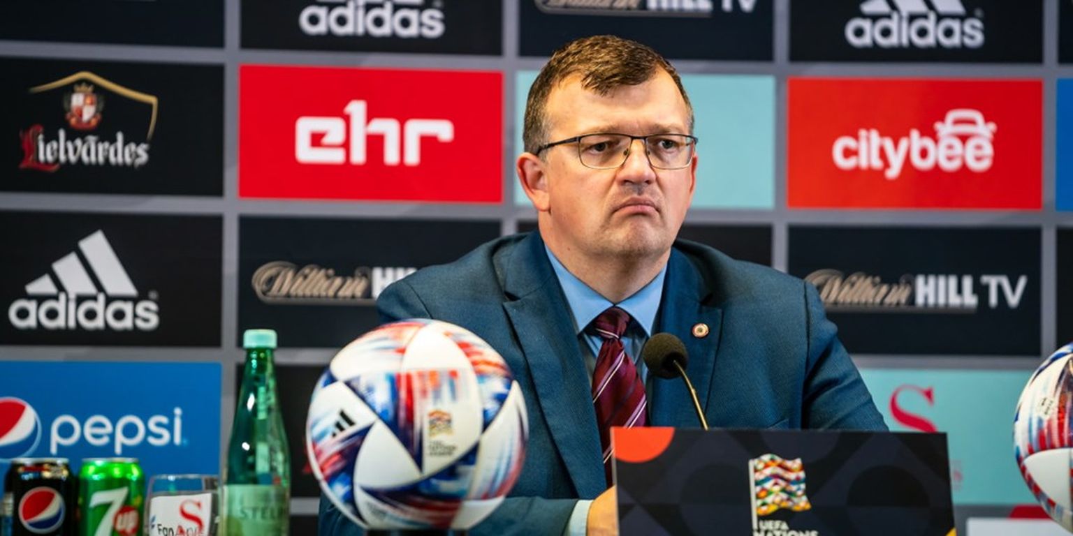 Latvijas futbola izlases galvenais treneris Dainis Kazakevičs