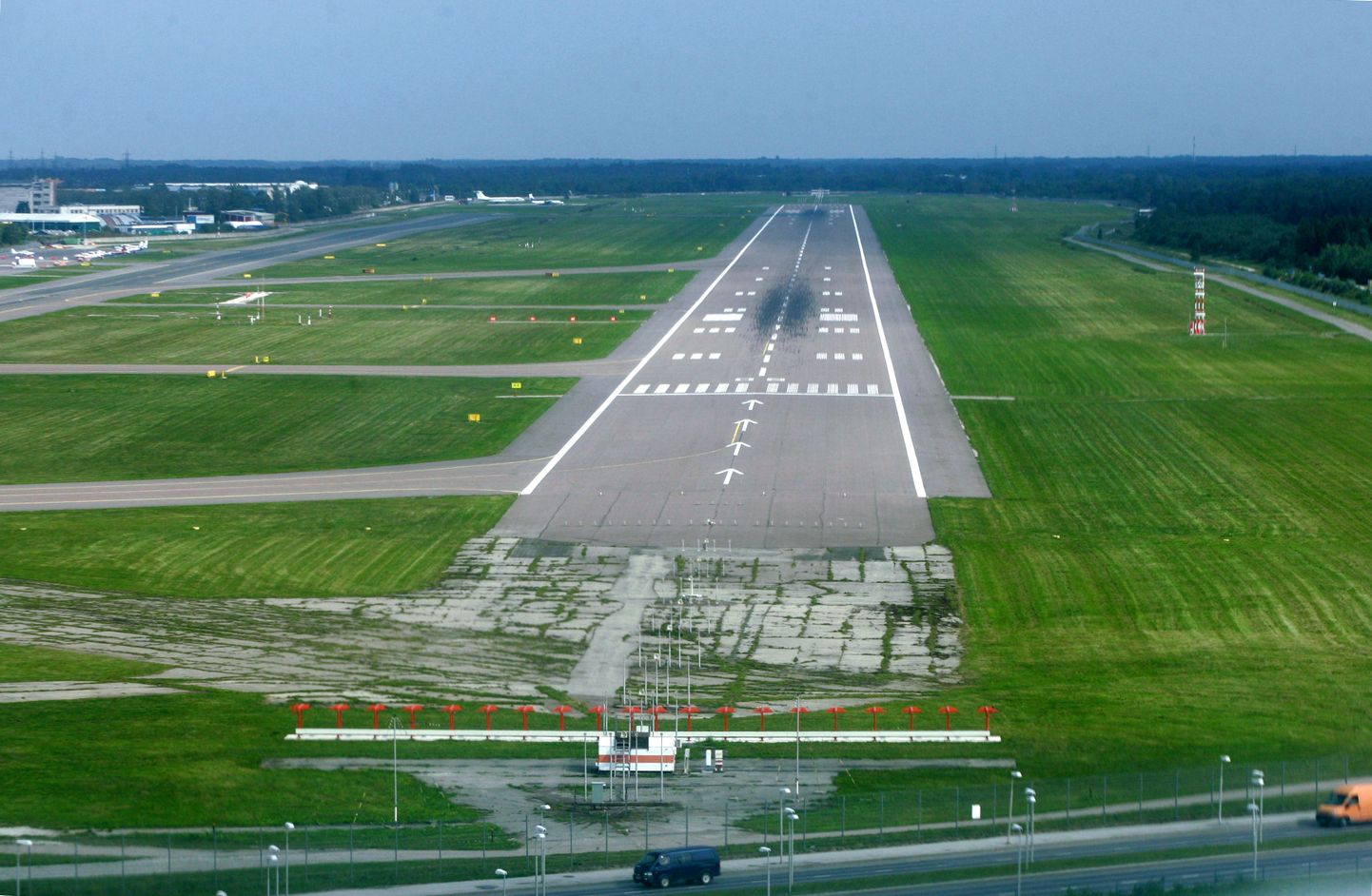 Tallinna lennujaam ootab talendikaid noori Eestisse tagasi.