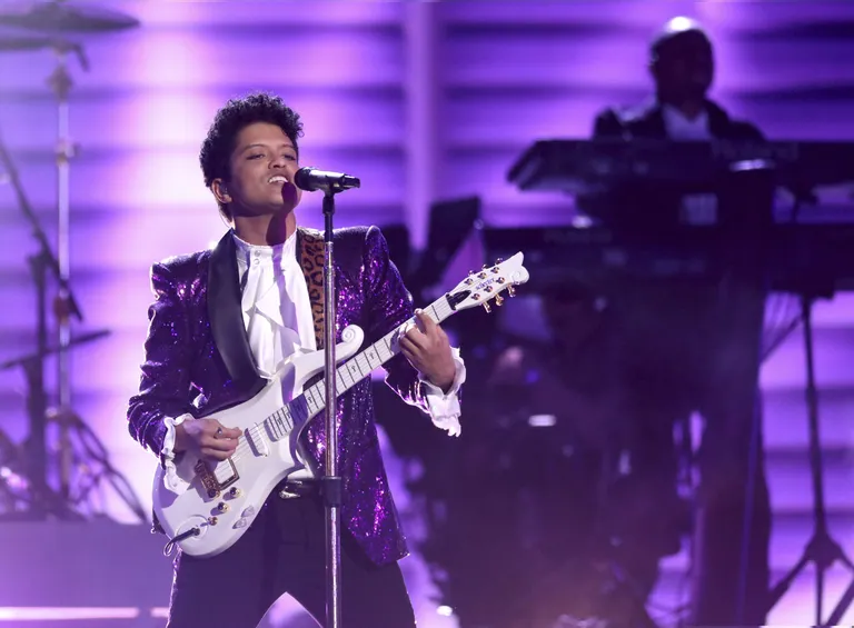 Bruno Mars.