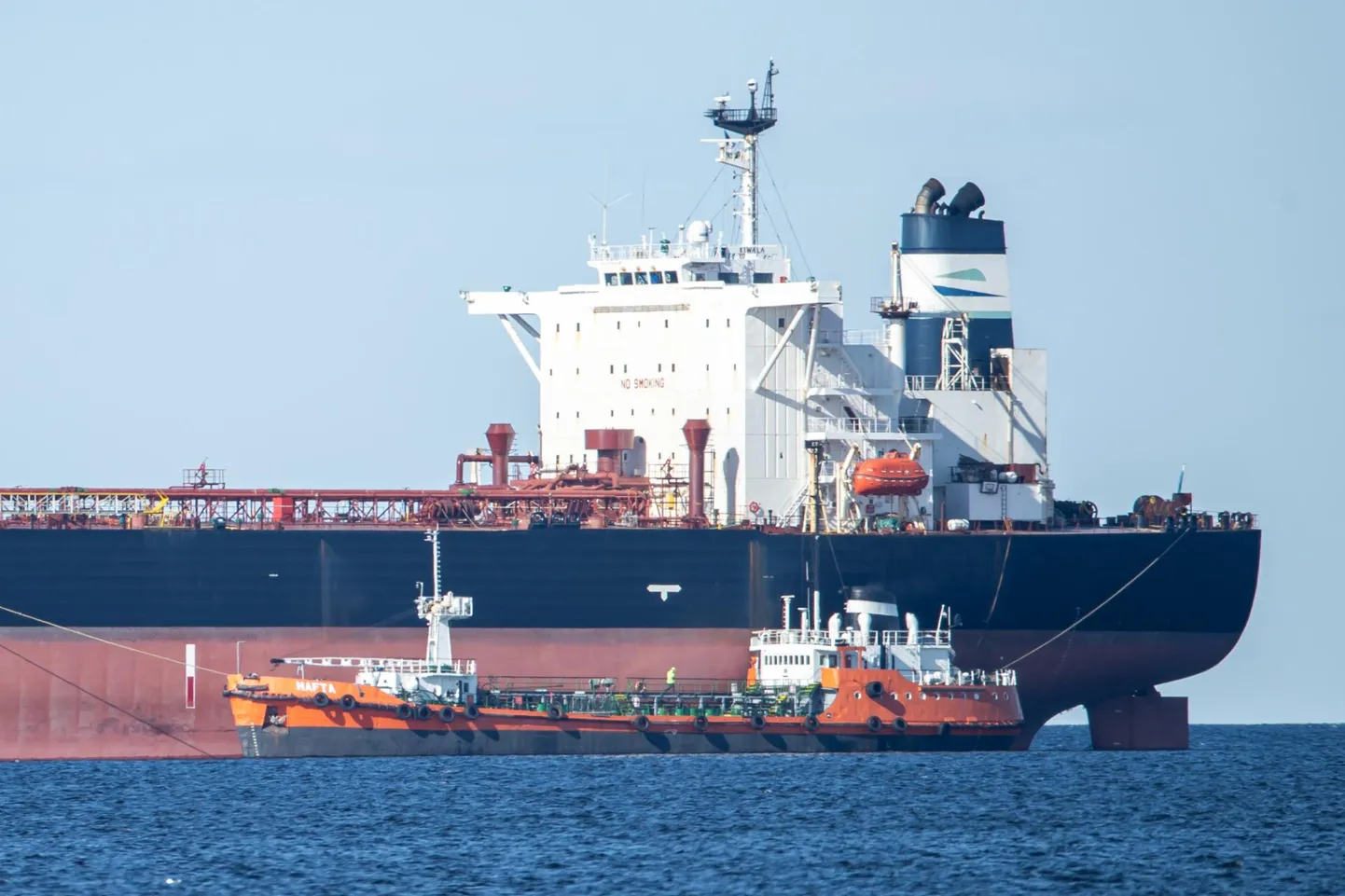 Läänemere riikide püüdlused varilaevastikku takistada, nagu tanker Kiwala puhul, on pannud ka Venemaa siinkandis rohkem tegutsema.