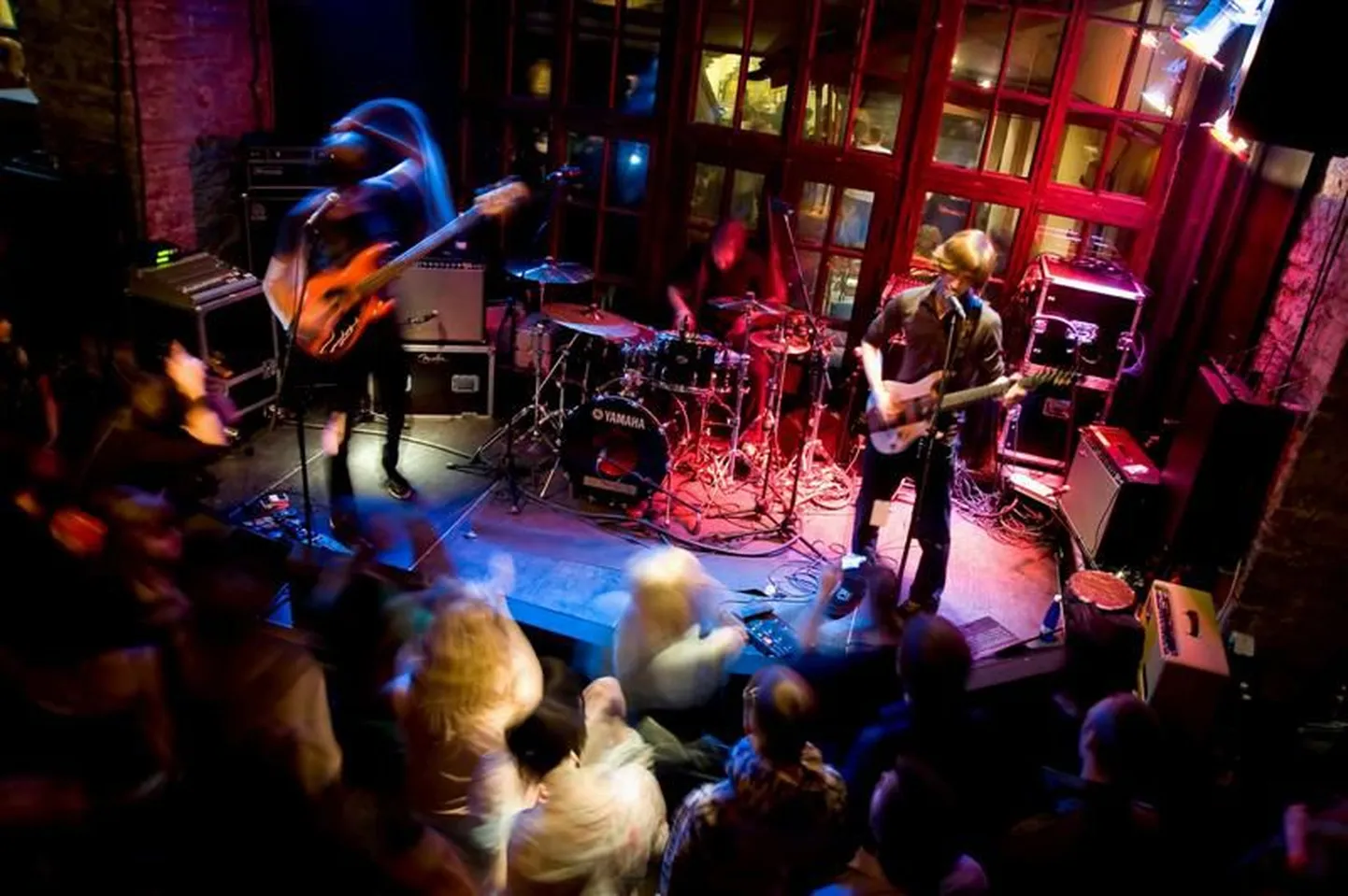 Aides esinemas Von Krahli teatris Tallinn Music Weeki raames üritusel «Rabarock presents»