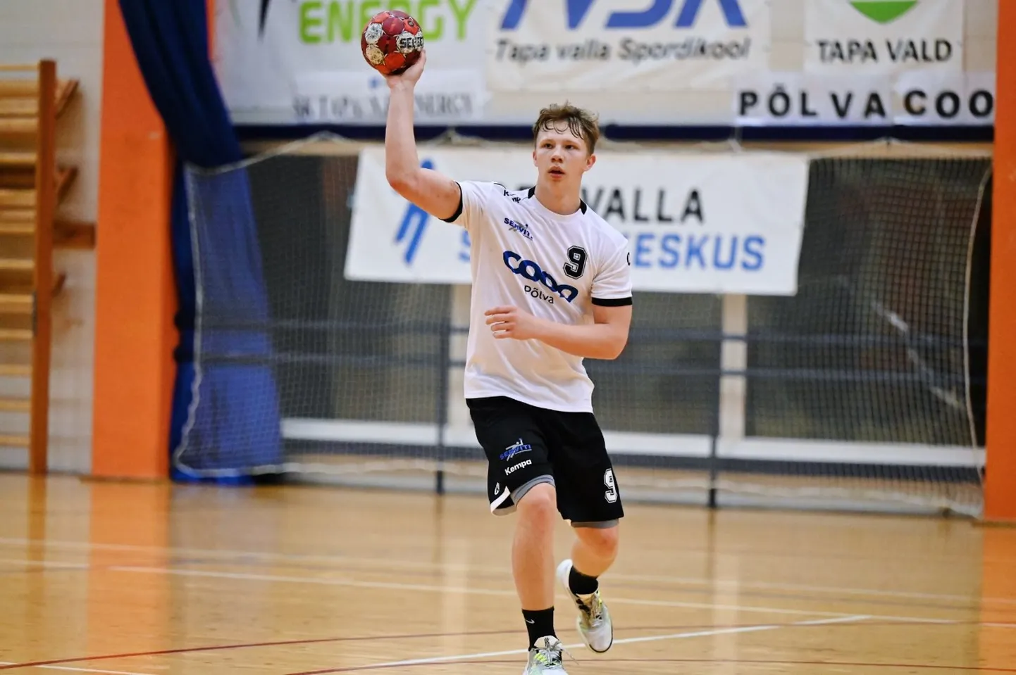 Randel Matthias Lepa 13 väravast täna SK Tapa/N.R Energy vastu
ei piisanud.